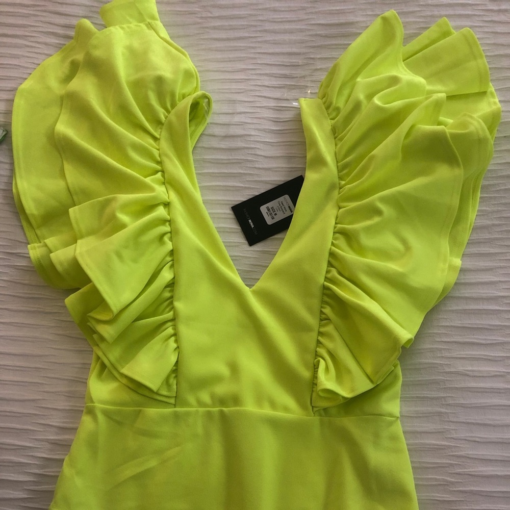 Fashion Nova bodysuit